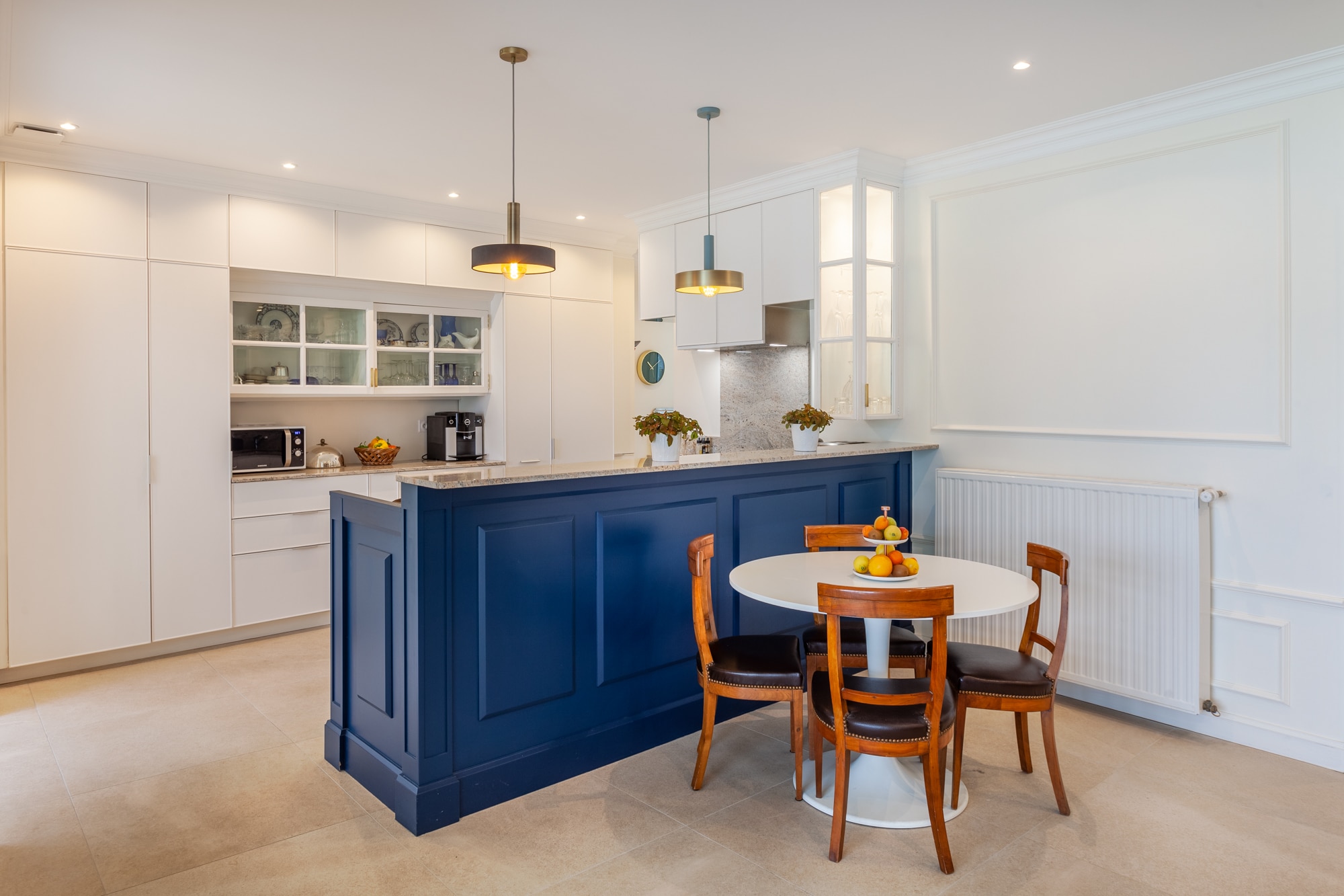 Elegant flat to rent in the centre of Biarritz with its small swimming