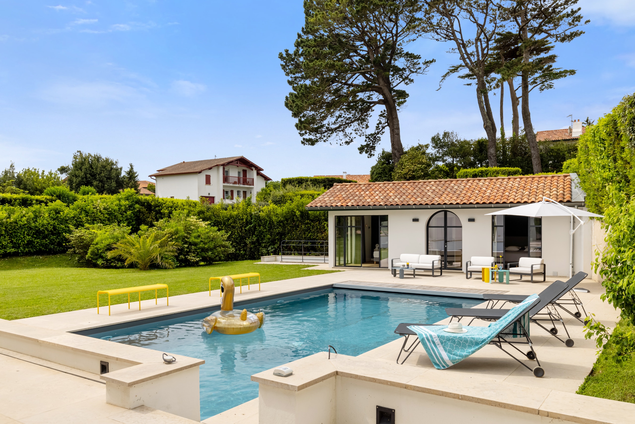 Bright and stylish villa for rent in Bidart (5km from Biarritz