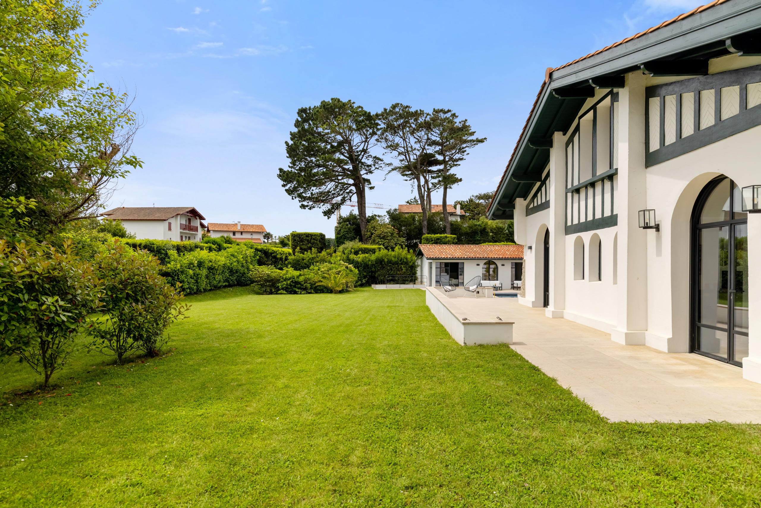 Bright and stylish villa for rent in Bidart (5km from Biarritz