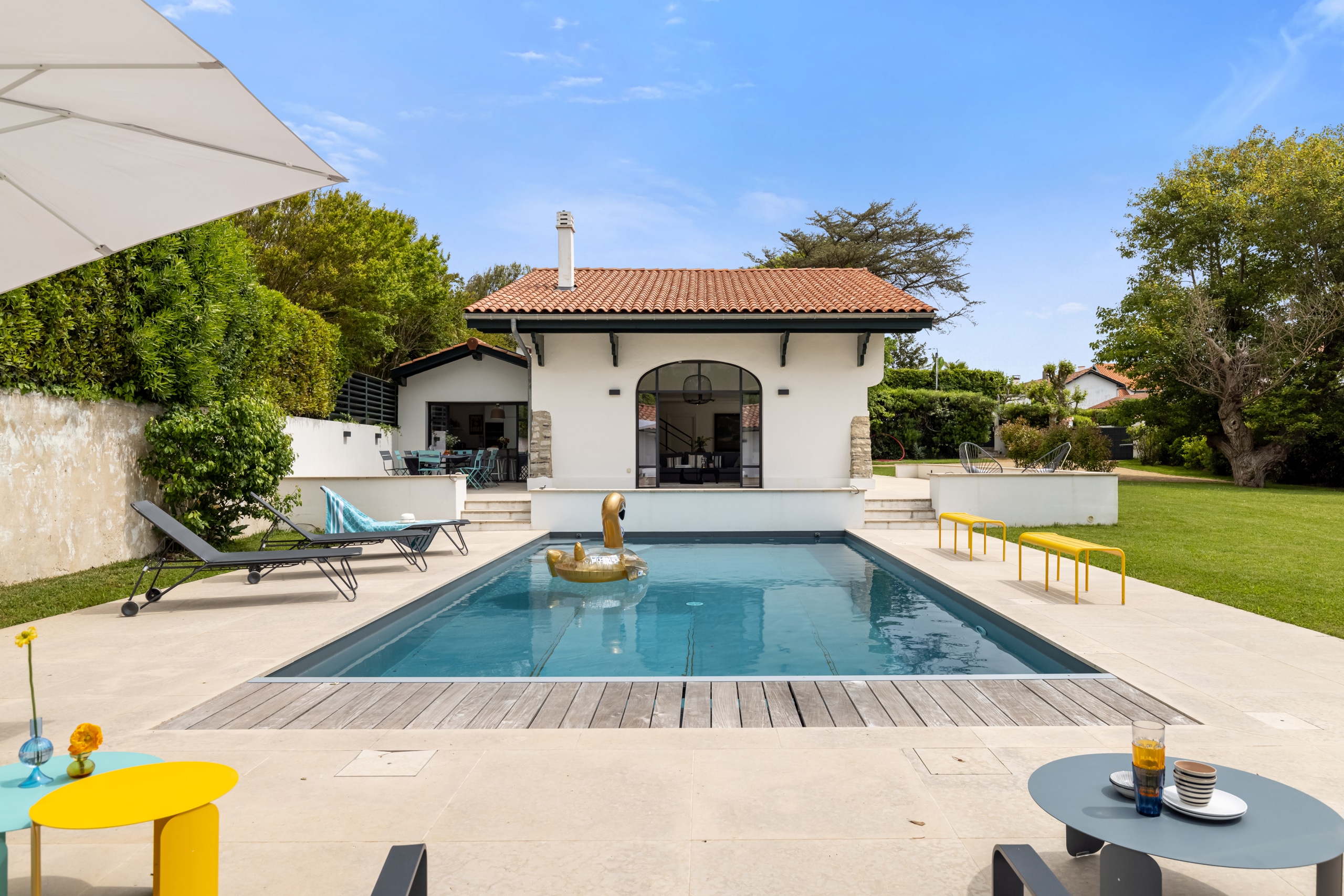 Bright and stylish villa for rent in Bidart (5km from Biarritz