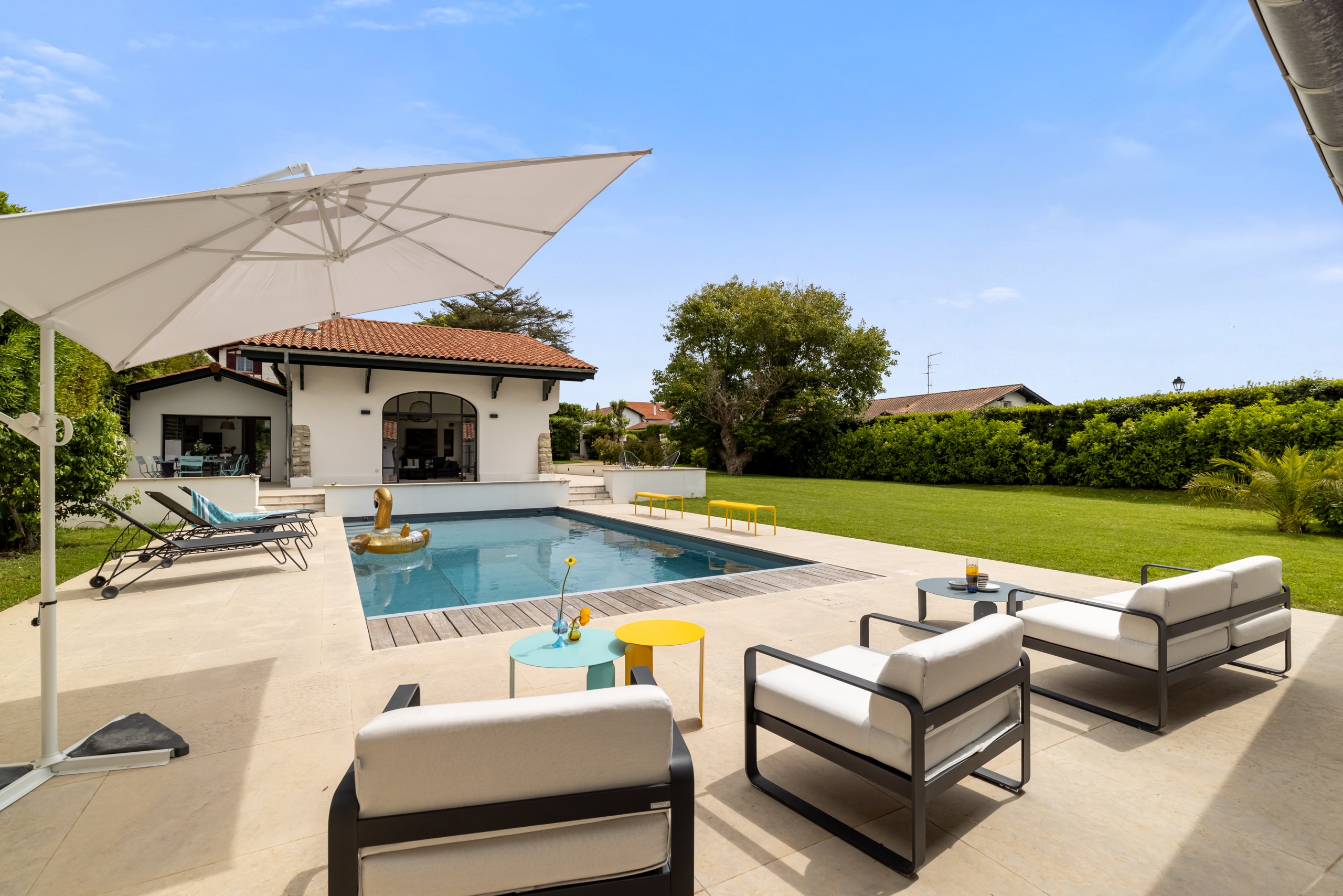 Bright and stylish villa for rent in Bidart (5km from Biarritz